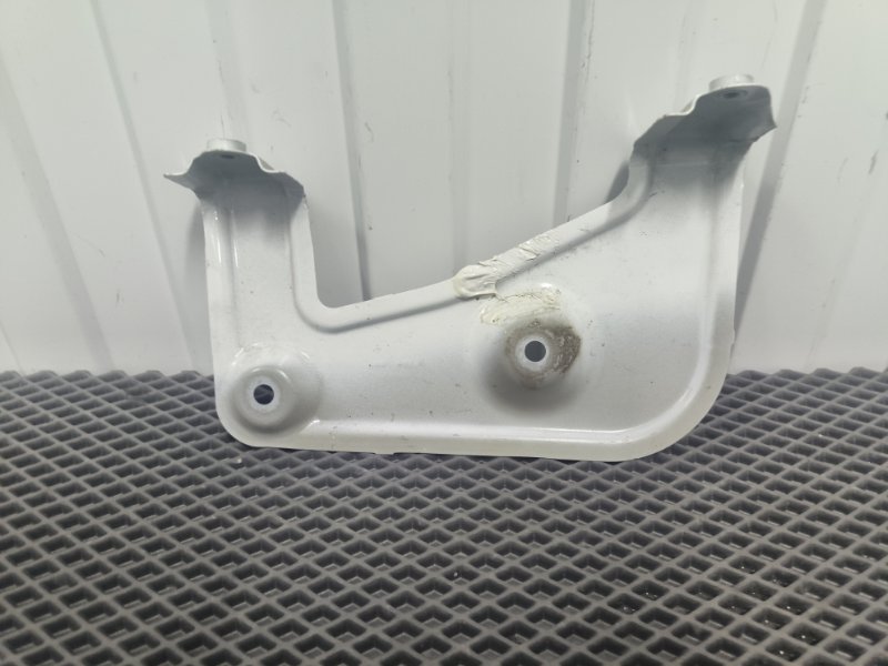 Кронштейн крыла, 1800 рублей, Балашиха