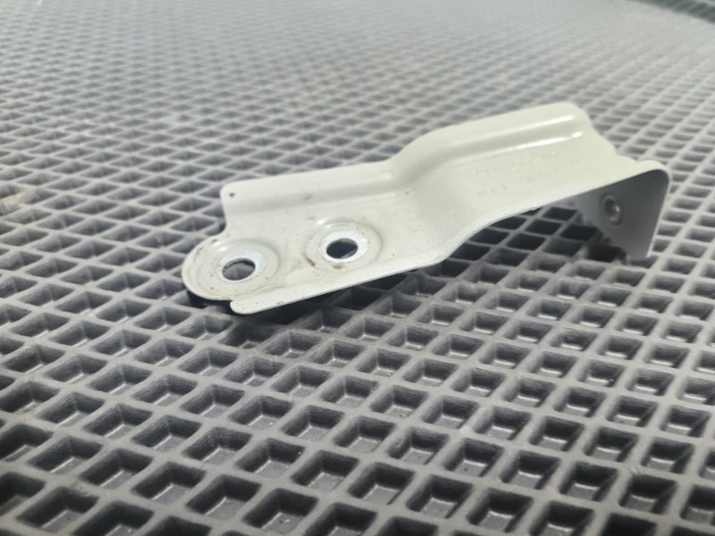 Кронштейн крыла, 2300 рублей, Балашиха