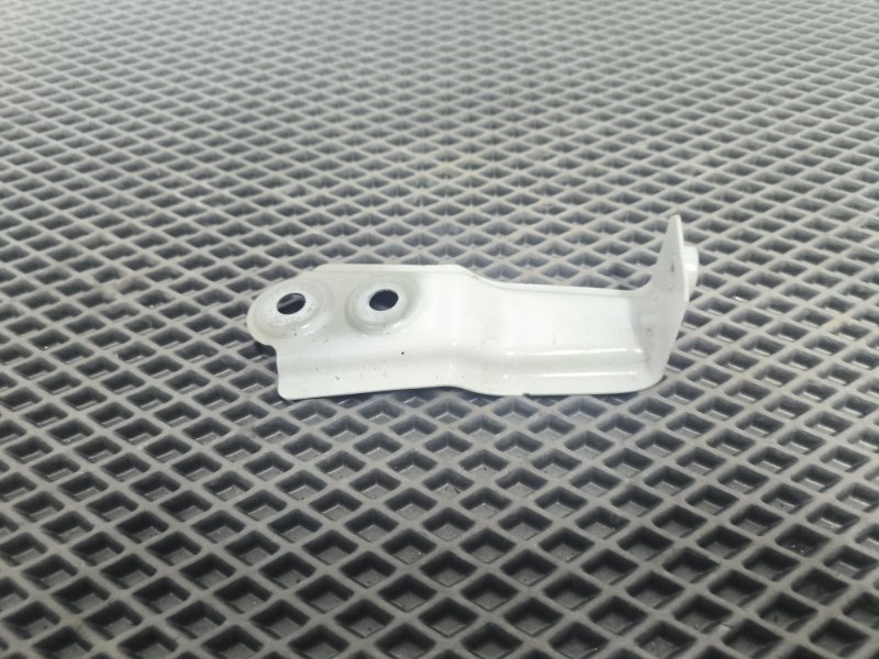 Кронштейн крыла, 2300 рублей, Балашиха