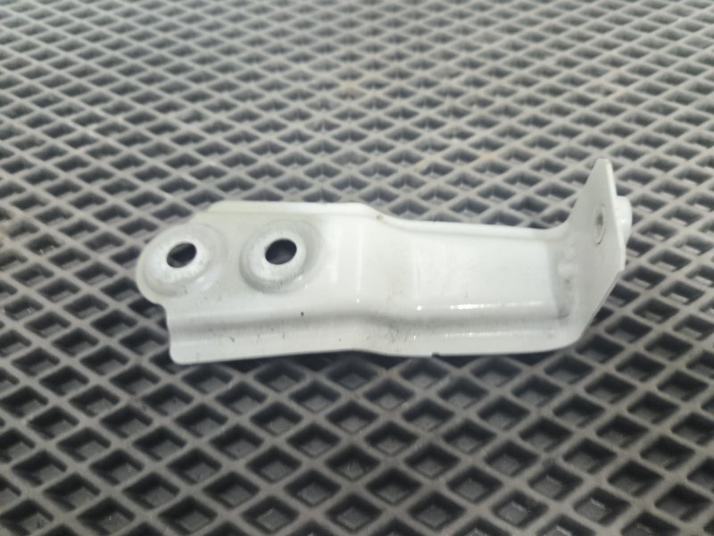 Кронштейн крыла, 2300 рублей, Балашиха