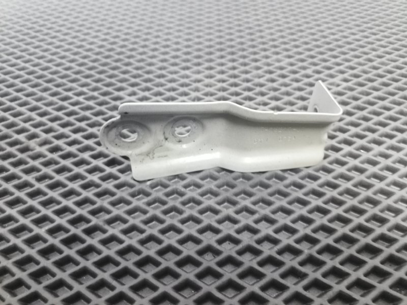 Кронштейн крыла, 2300 рублей, Балашиха