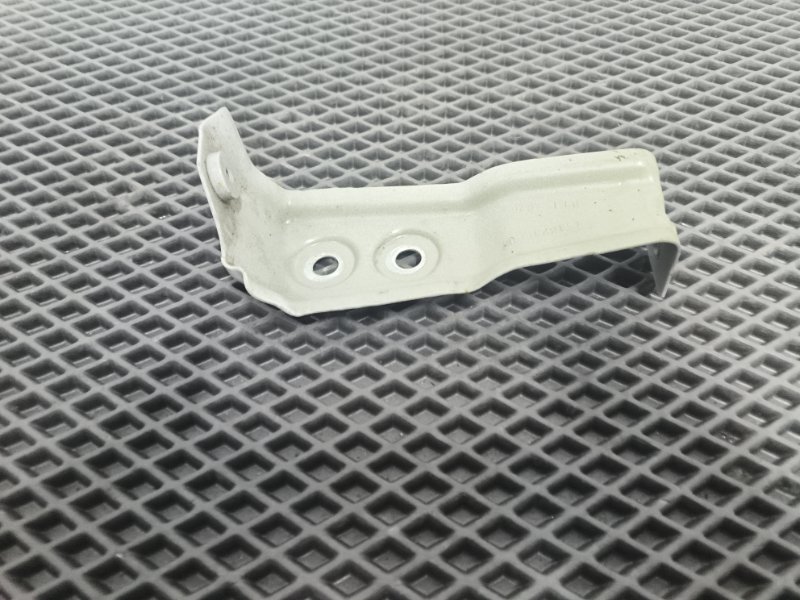 Кронштейн крыла, 1800 рублей, Балашиха