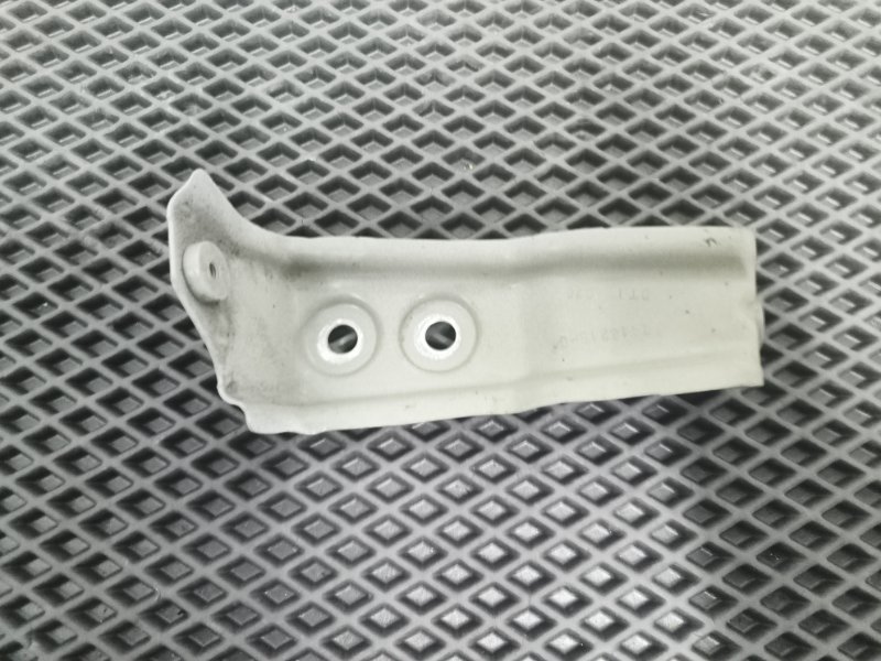 Кронштейн крыла, 1800 рублей, Балашиха