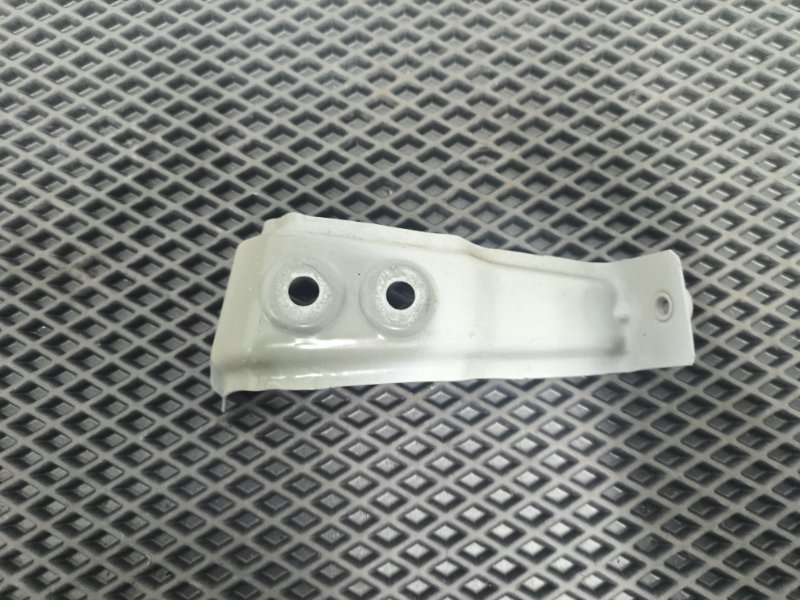 Кронштейн крыла, 1800 рублей, Балашиха