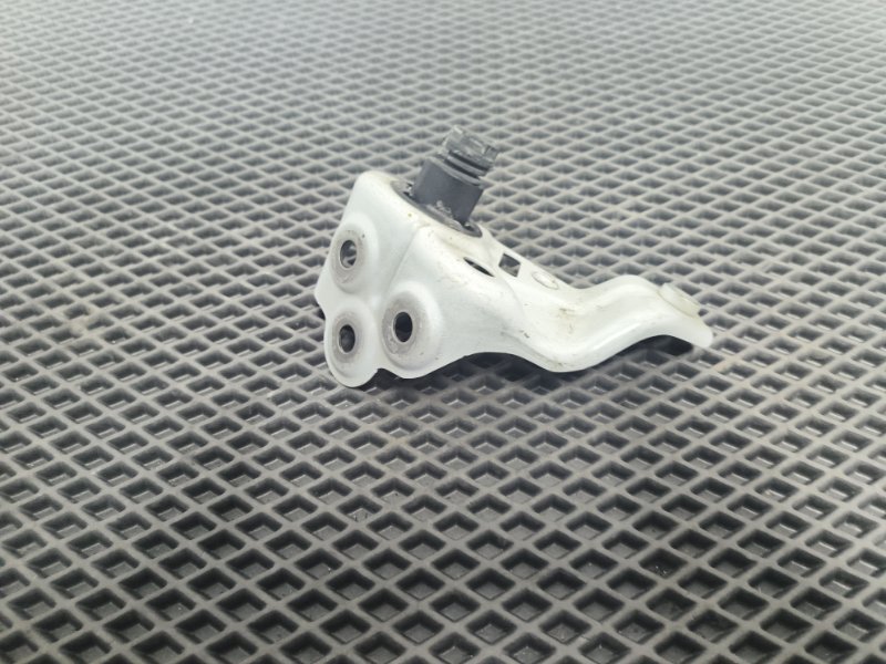 Кронштейн крыла, 2300 рублей, Балашиха