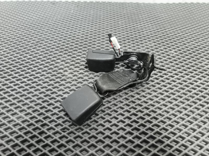 Замок ремня безопасности, 2300 рублей, Балашиха