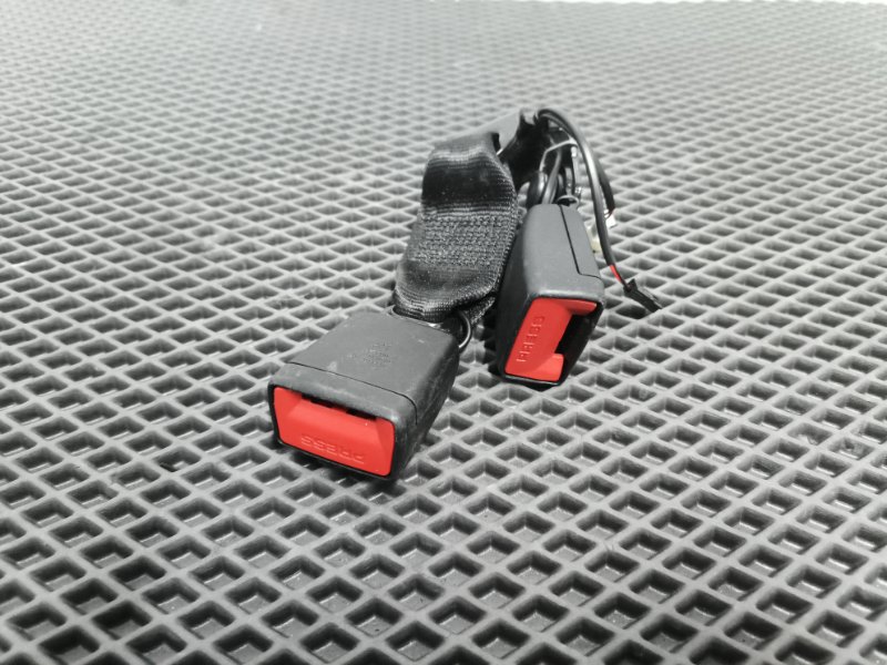 Замок ремня безопасности, 2300 рублей, Балашиха