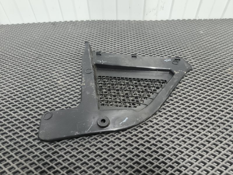 Решетка под лобовое стекло, 2500 рублей, Балашиха