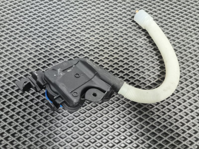 Горловина бачка стеклоомывателя, 3000 рублей, Балашиха