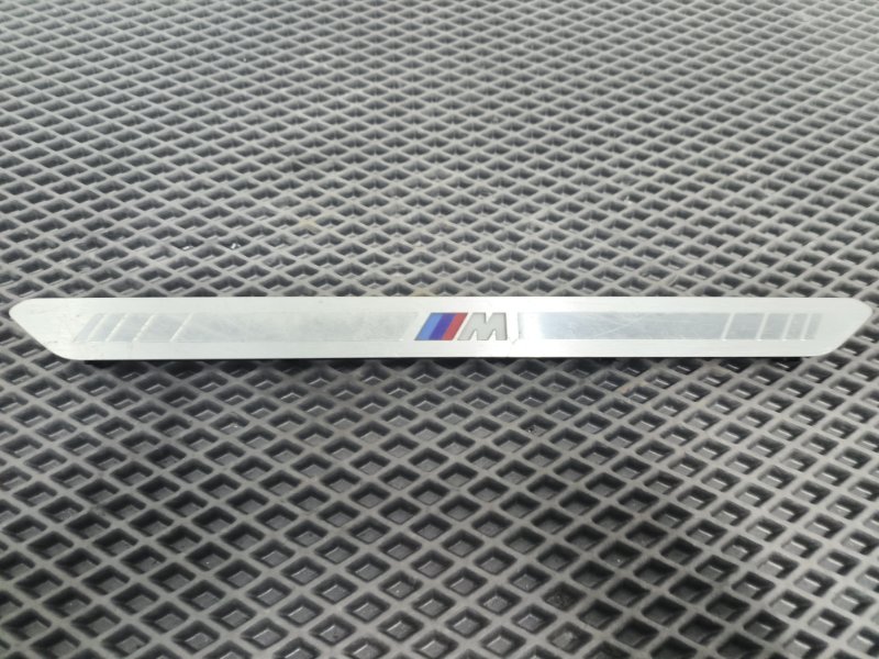 Накладка на порог салона, 6500 рублей, Балашиха