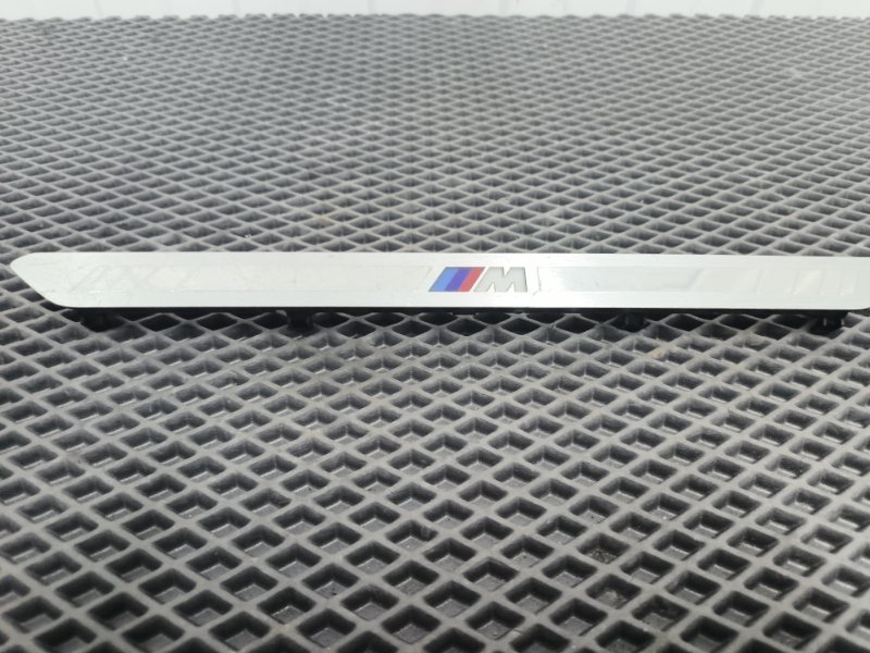 Накладка на порог салона, 6500 рублей, Балашиха