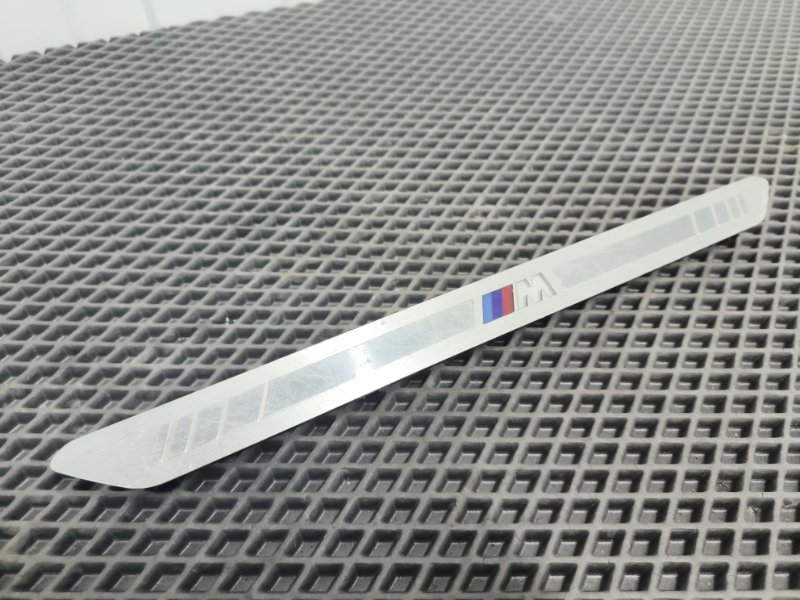 Накладка на порог салона, 6500 рублей, Балашиха