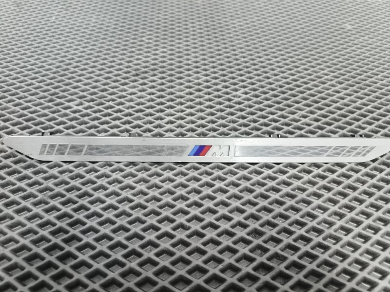 Накладка на порог салона, 6500 рублей, Балашиха