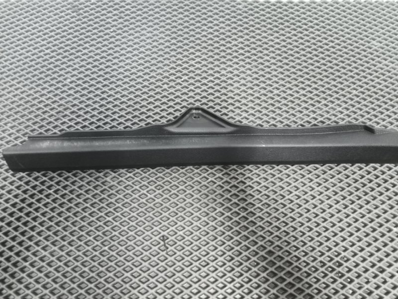 Накладка на порог салона, 2800 рублей, Балашиха