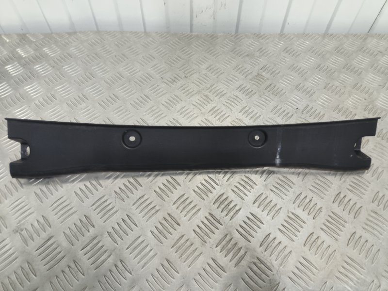 Накладка крышки багажника, 1300 рублей, Балашиха