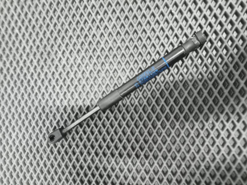 Амортизатор капота, 1300 рублей, Балашиха