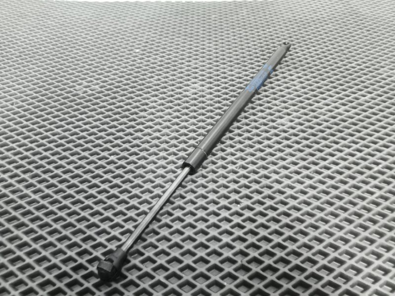 Амортизатор полки багажника, 2800 рублей, Балашиха