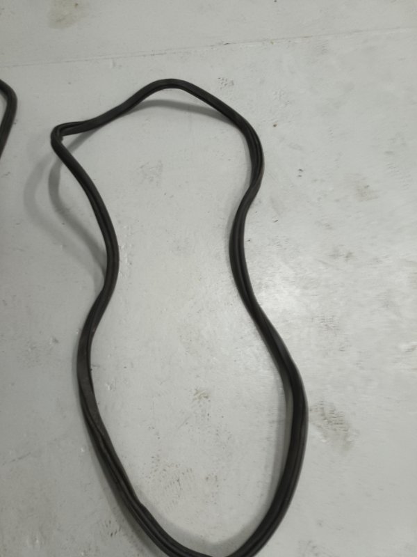 Уплотнительная резинка боковой двери, 3200 рублей, Балашиха