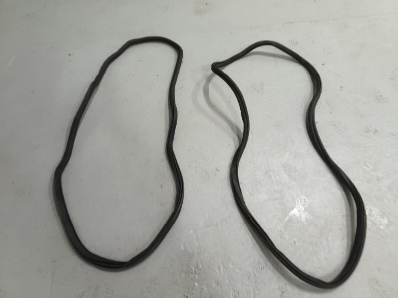 Уплотнительная резинка боковой двери, 3200 рублей, Балашиха