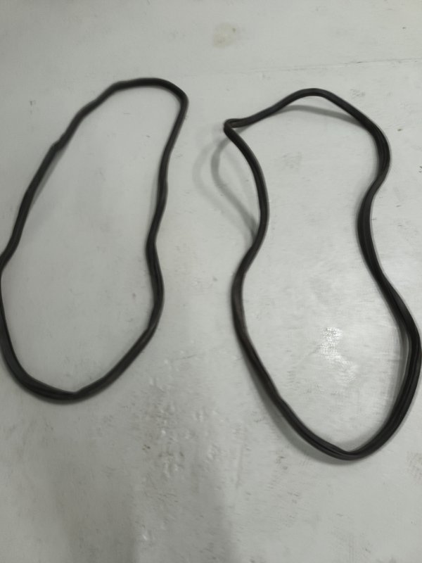 Уплотнительная резинка боковой двери, 3200 рублей, Балашиха