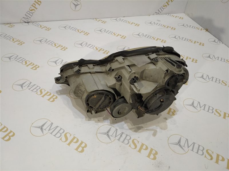 фара, 2925 рублей, Санкт-Петербург