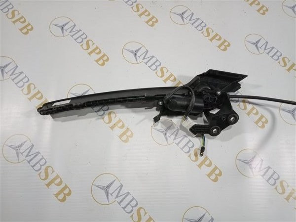 направляющая шторки багажника, 2090 рублей, Санкт-Петербург