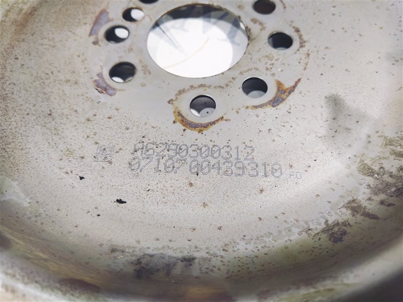 маховик, 2010 рублей, Санкт-Петербург