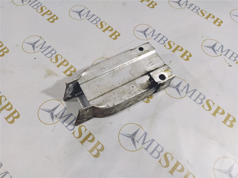 кронштейн усилителя, 530 рублей, Санкт-Петербург