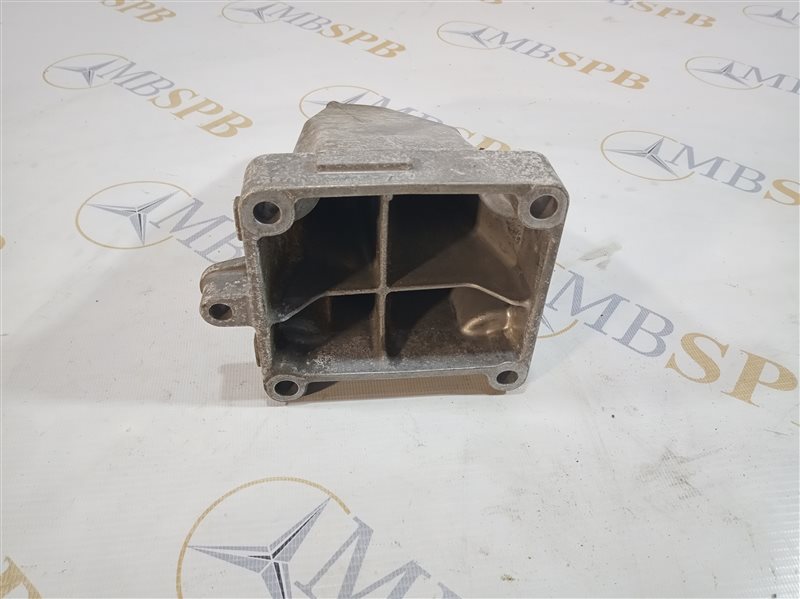 кронштейн двигателя, 445 рублей, Санкт-Петербург