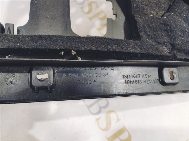 накладка под торпедо, 530 рублей, Санкт-Петербург