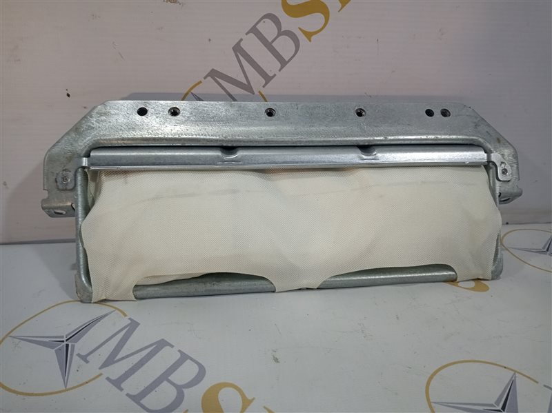 подушка безопасности коленная, 2665 рублей, Санкт-Петербург