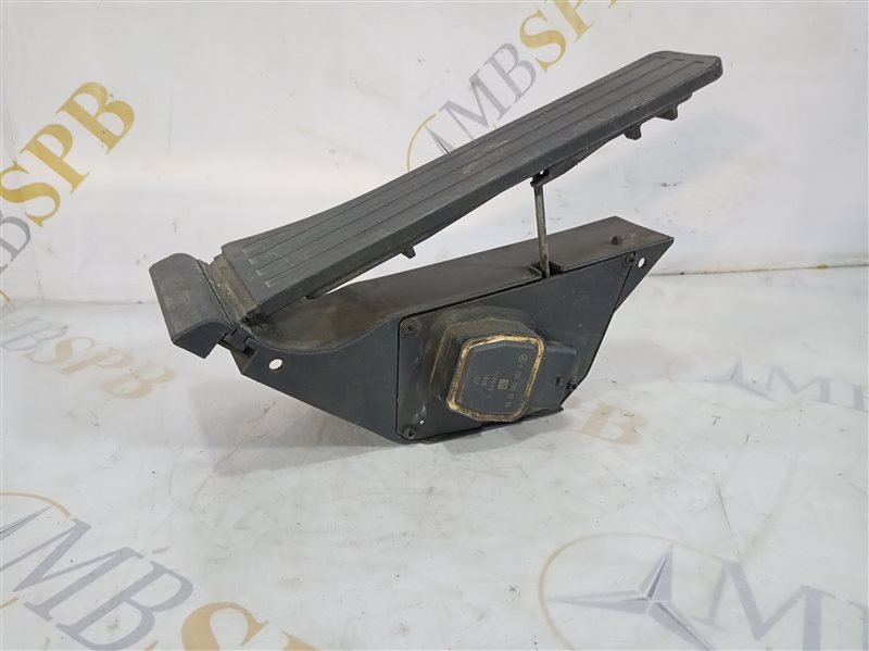 педаль газа, 535 рублей, Санкт-Петербург