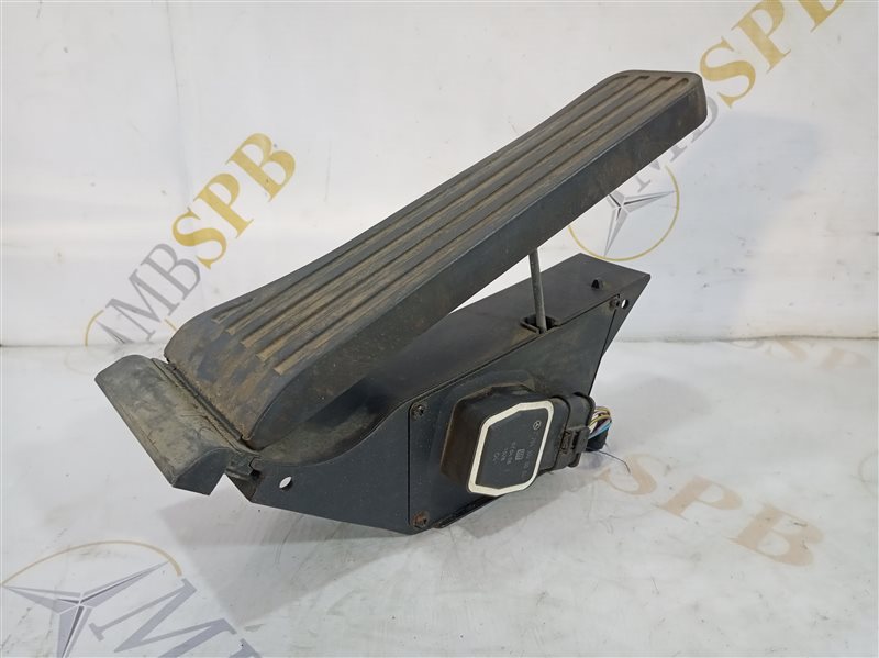 педаль газа, 775 рублей, Санкт-Петербург