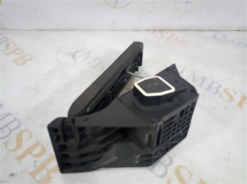 педаль газа, 535 рублей, Санкт-Петербург