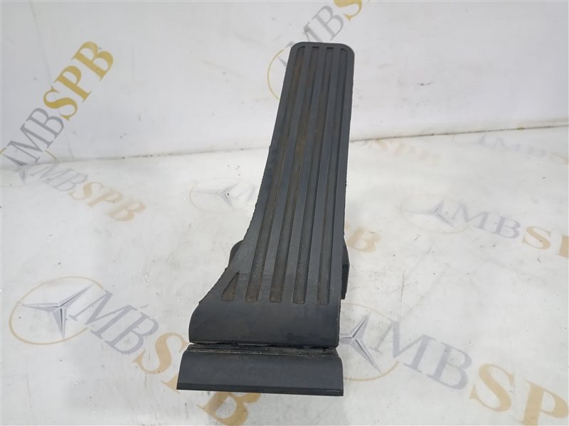 педаль газа, 535 рублей, Санкт-Петербург