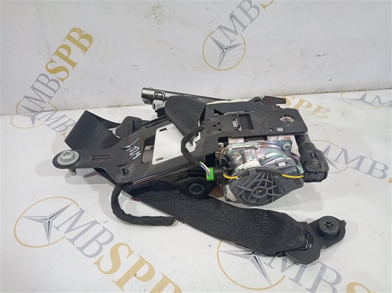 ремень безопасности, 2020 рублей, Санкт-Петербург