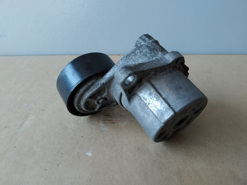 натяжитель ремня, 1080 рублей, Санкт-Петербург