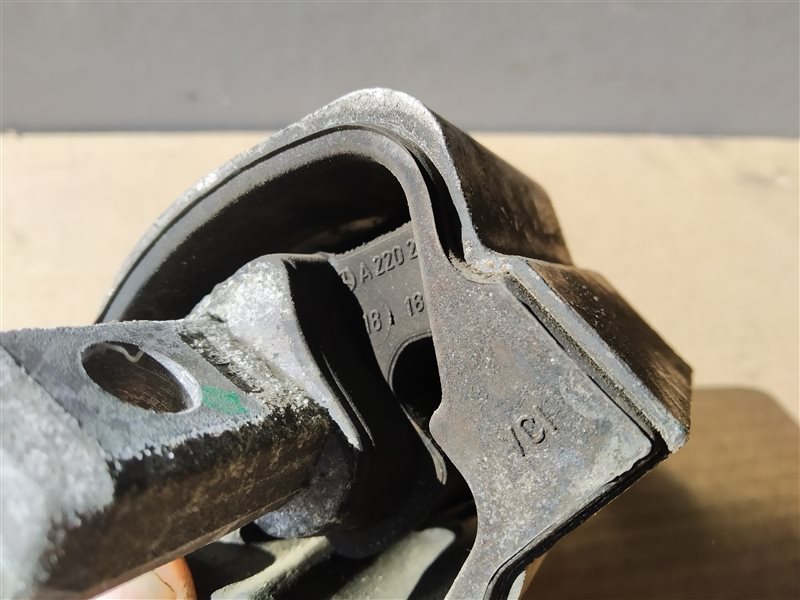 подушка АКПП, 680 рублей, Санкт-Петербург