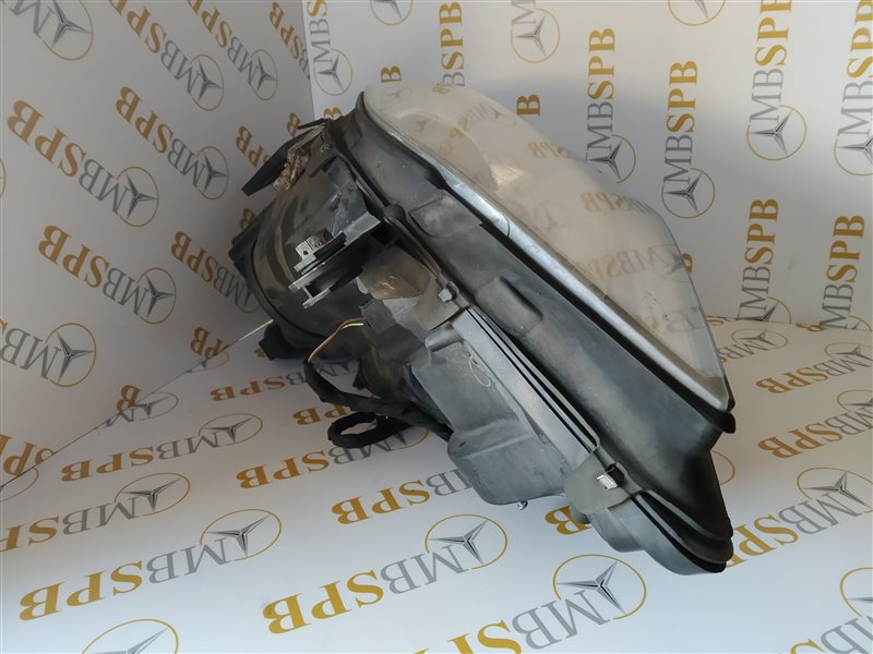 фара, 10005 рублей, Санкт-Петербург