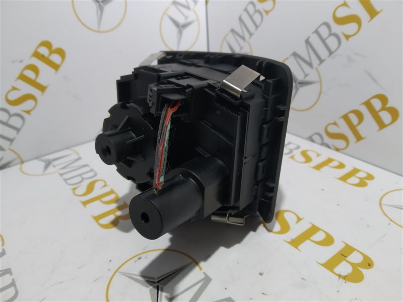 переключатель света, 830 рублей, Санкт-Петербург