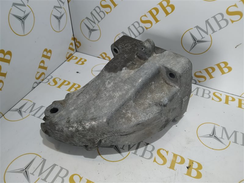 кронштейн двигателя, 1045 рублей, Санкт-Петербург