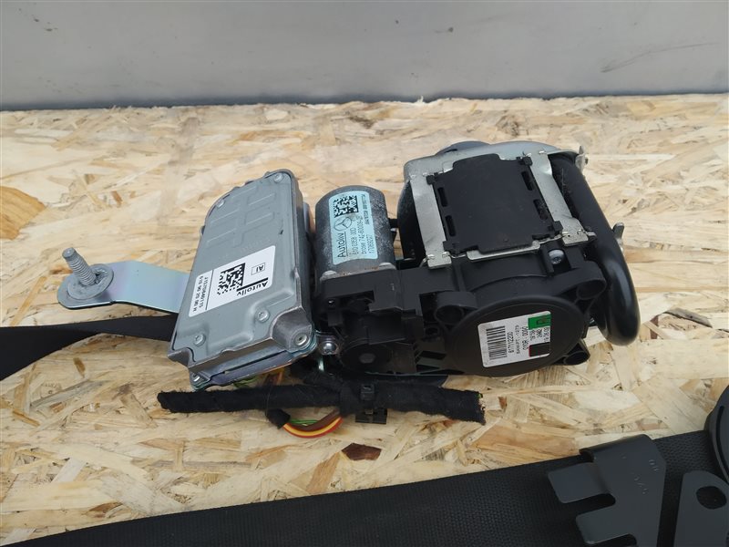 ремень безопасности, 1950 рублей, Санкт-Петербург