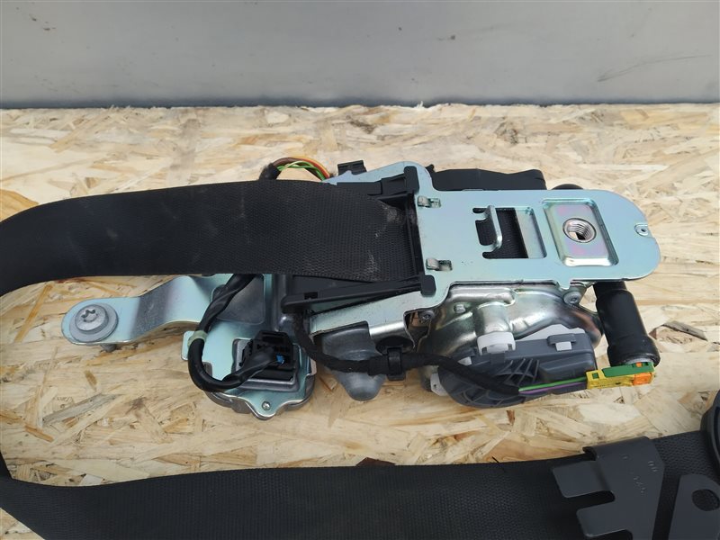 ремень безопасности, 1950 рублей, Санкт-Петербург