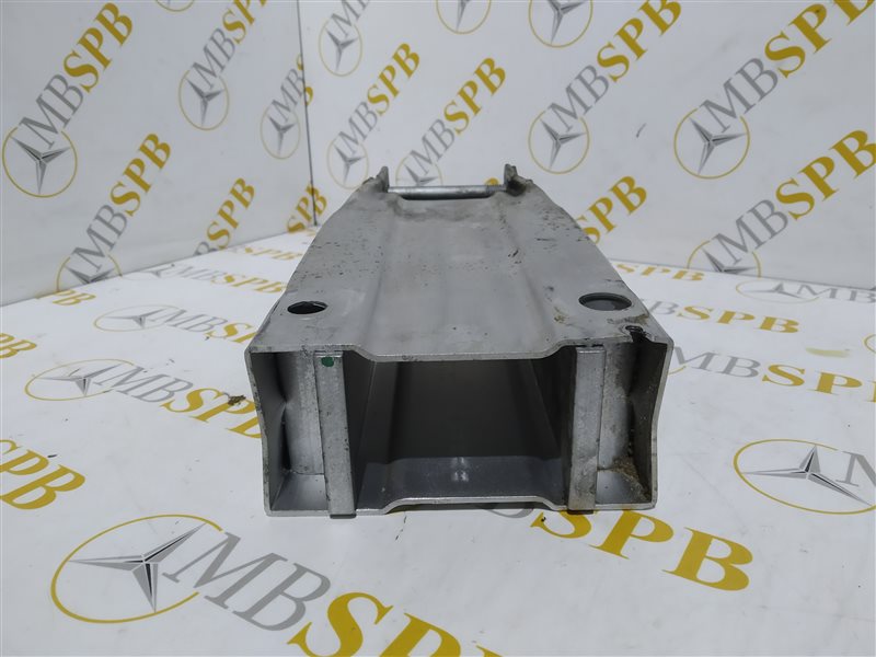 кронштейн усилителя, 540 рублей, Санкт-Петербург