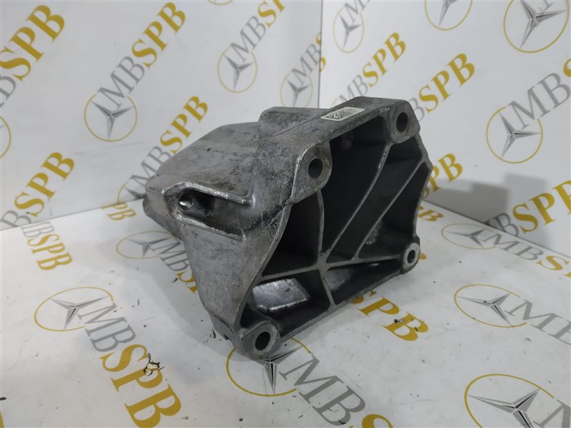 кронштейн двигателя, 2035 рублей, Санкт-Петербург