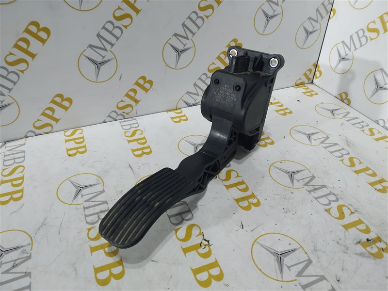 педаль газа, 1645 рублей, Санкт-Петербург