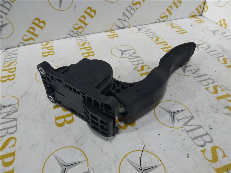 педаль газа, 1645 рублей, Санкт-Петербург