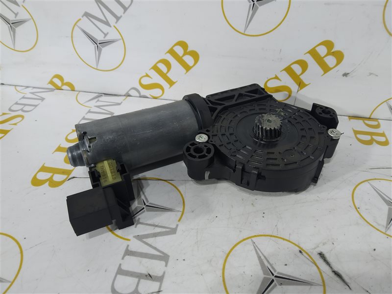 моторчик шторки люка, 4750 рублей, Санкт-Петербург