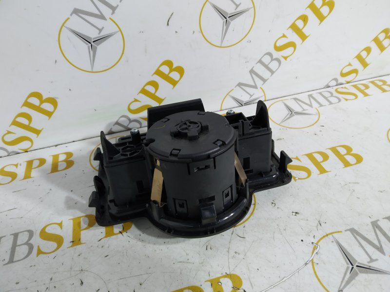 переключатель света, 2020 рублей, Санкт-Петербург