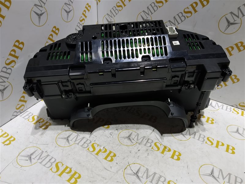 панель приборов, 2020 рублей, Санкт-Петербург